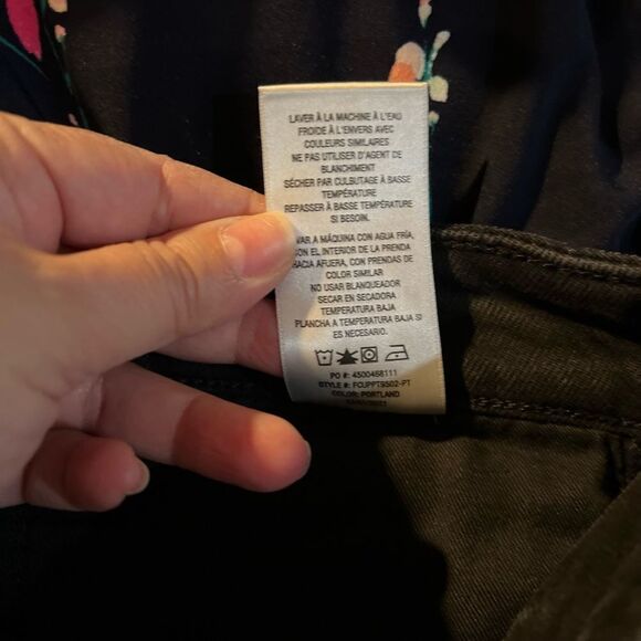 Favorite Daughter The Eva Long Slim
Denim Shorts - Picture 10 of 11